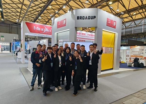 2024年胜利门业展会